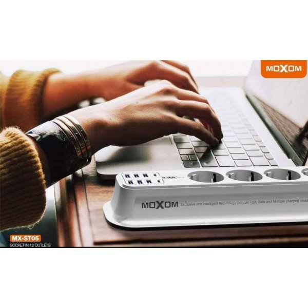 Moxom Πολύπριζο 4 Θέσεων με 6 USB και Καλώδιο 2m Λευκό MX-ST05